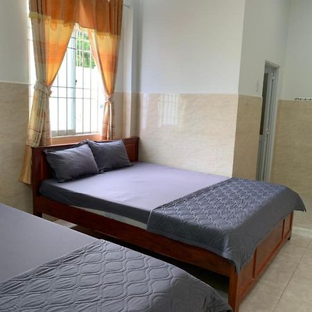 Bed and Breakfast Nha Nghi Ty Hoa Nam Du Экстерьер фото