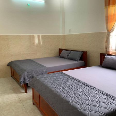Bed and Breakfast Nha Nghi Ty Hoa Nam Du Экстерьер фото