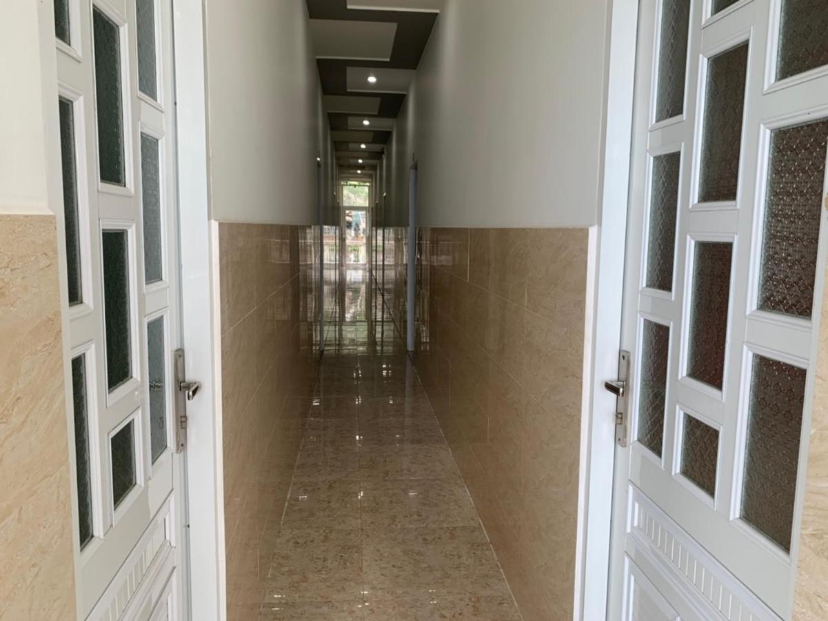 Bed and Breakfast Nha Nghi Ty Hoa Nam Du Экстерьер фото